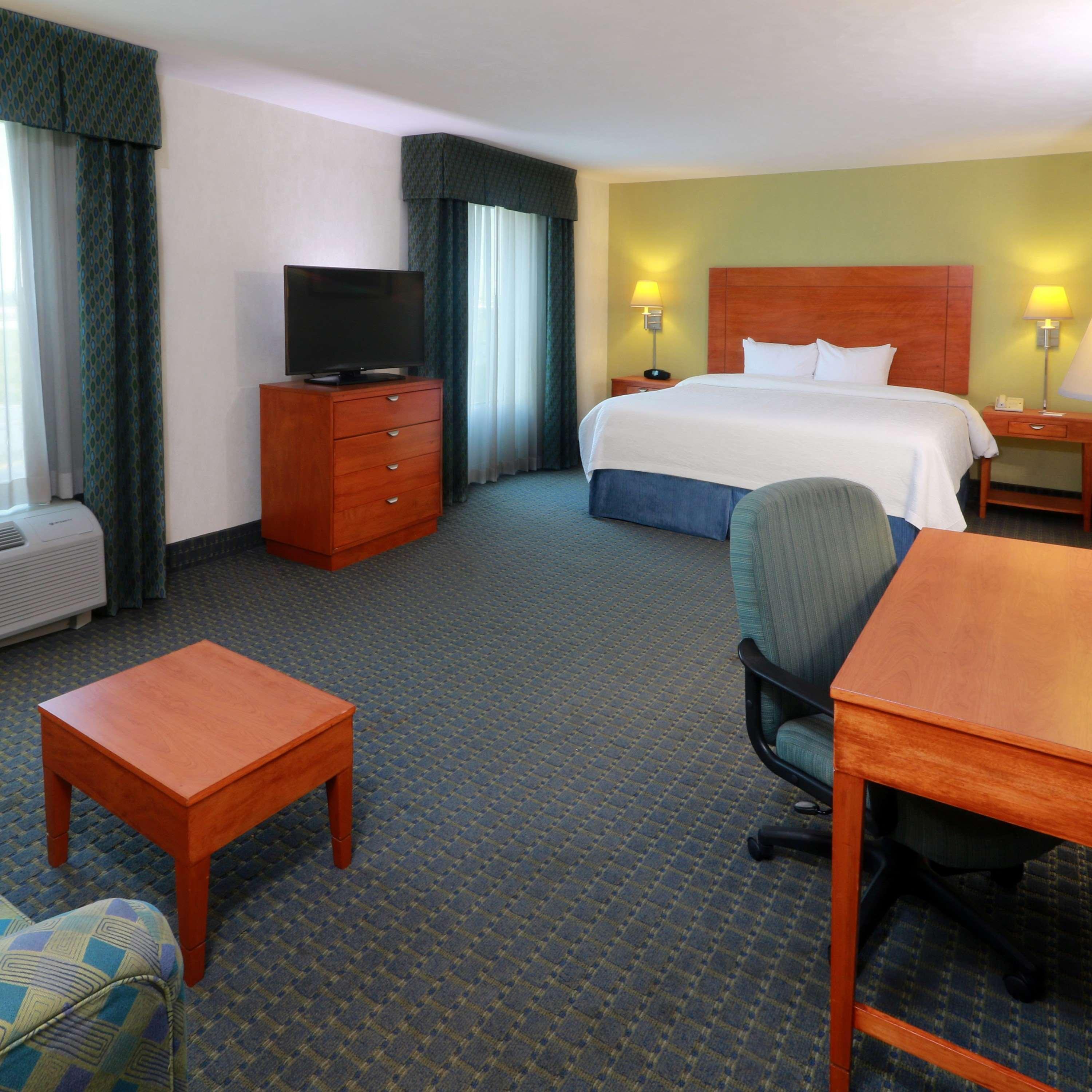 מלון Hampton By Hilton Reynosa Zona Industrial מראה חיצוני תמונה