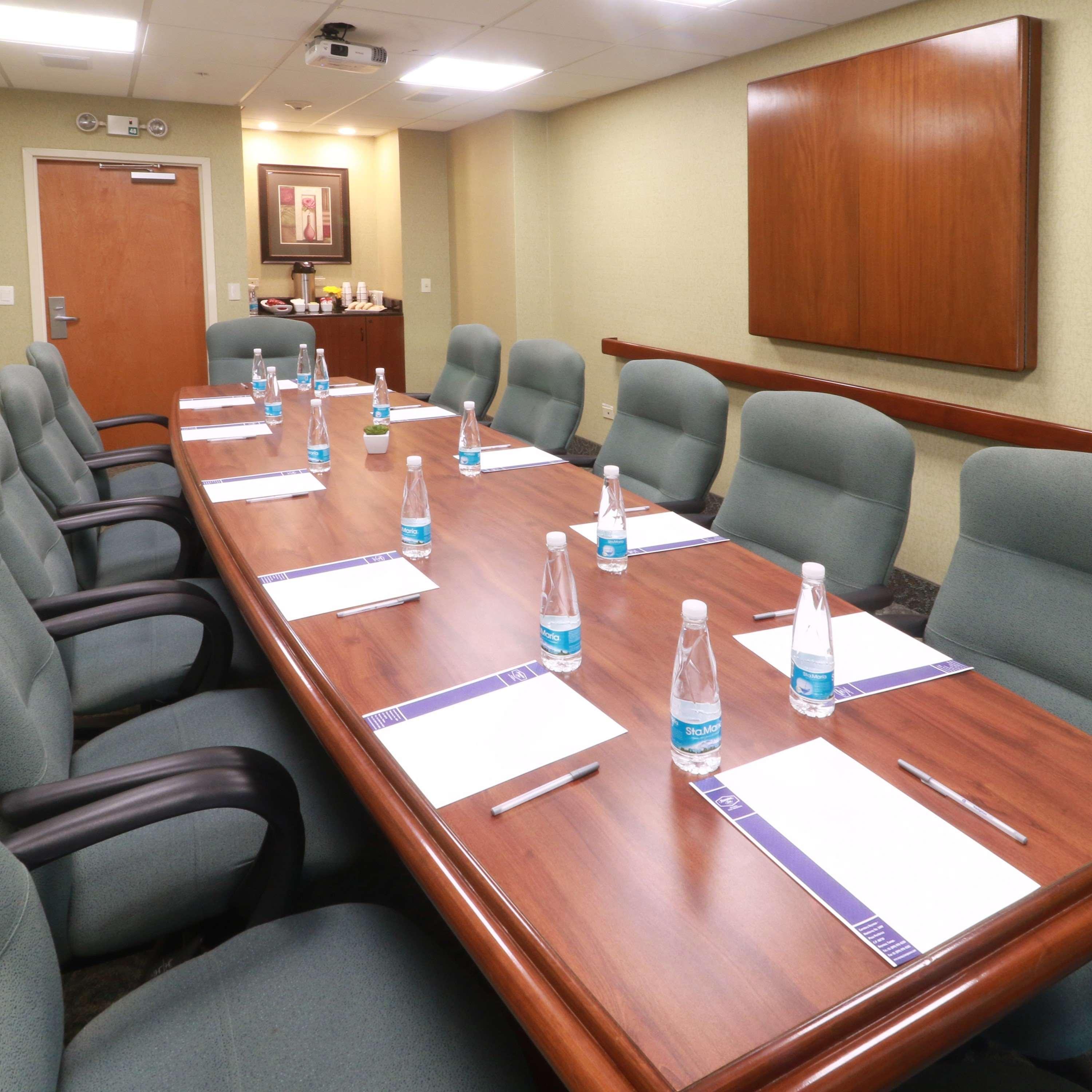 מלון Hampton By Hilton Reynosa Zona Industrial מראה חיצוני תמונה