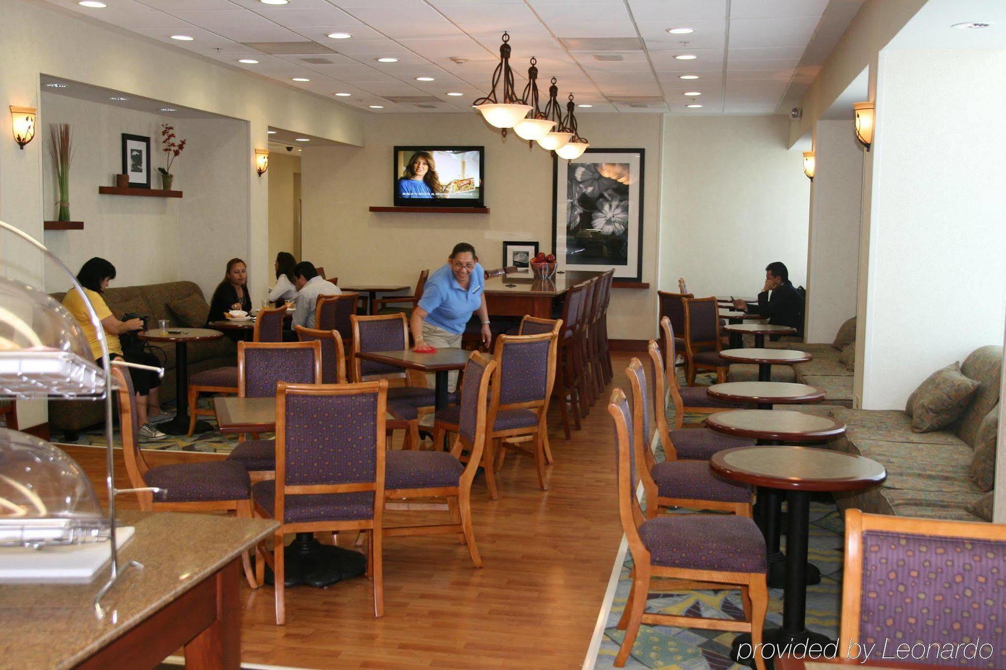מלון Hampton By Hilton Reynosa Zona Industrial מראה חיצוני תמונה